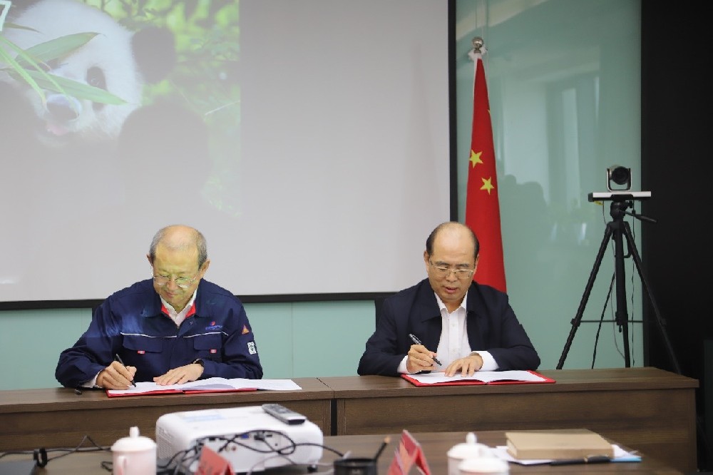 中国石油技术服务联盟与新疆亚新煤层气集团 签订战略合作协议